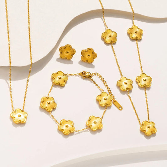 GOLDEN NECKY SET